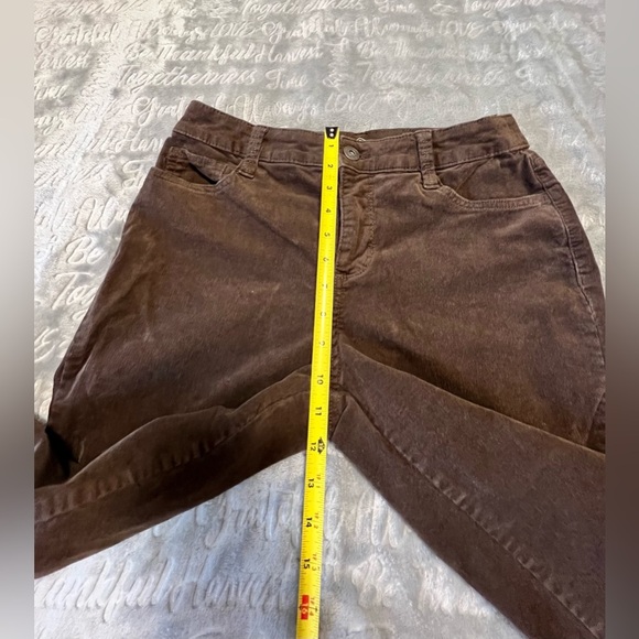 St. John’s bay jeans - Picture 7 of 8